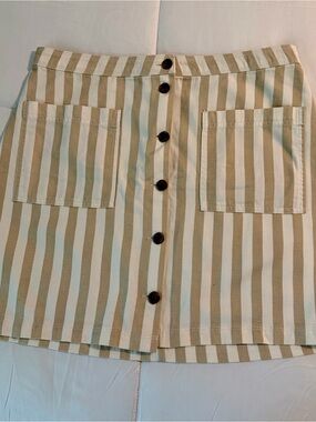 Old Navy Vertical Stripe Button-Front Mini Skirt - Cream & Tan